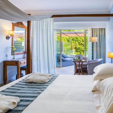 Olympic Lagoon Resort Paphos Buitenkant foto