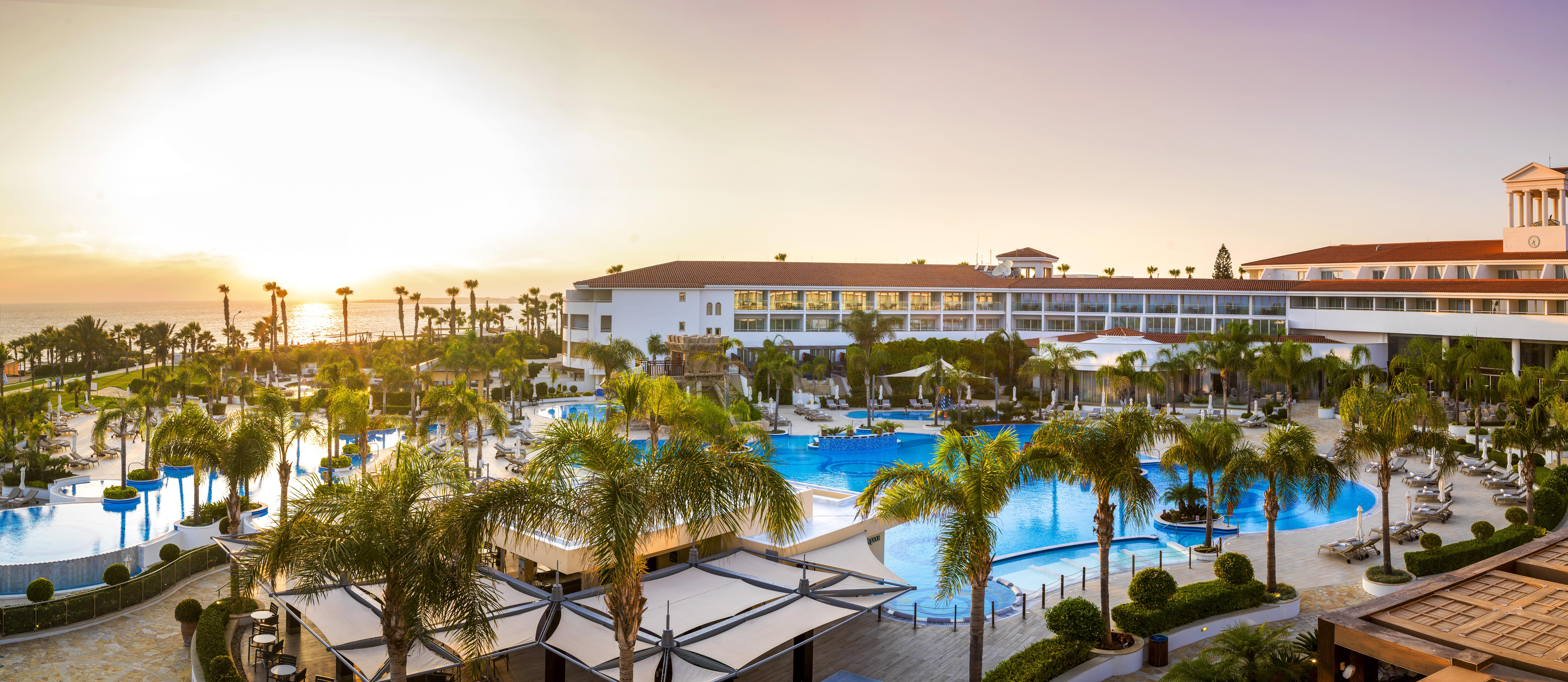 Olympic Lagoon Resort Paphos Buitenkant foto