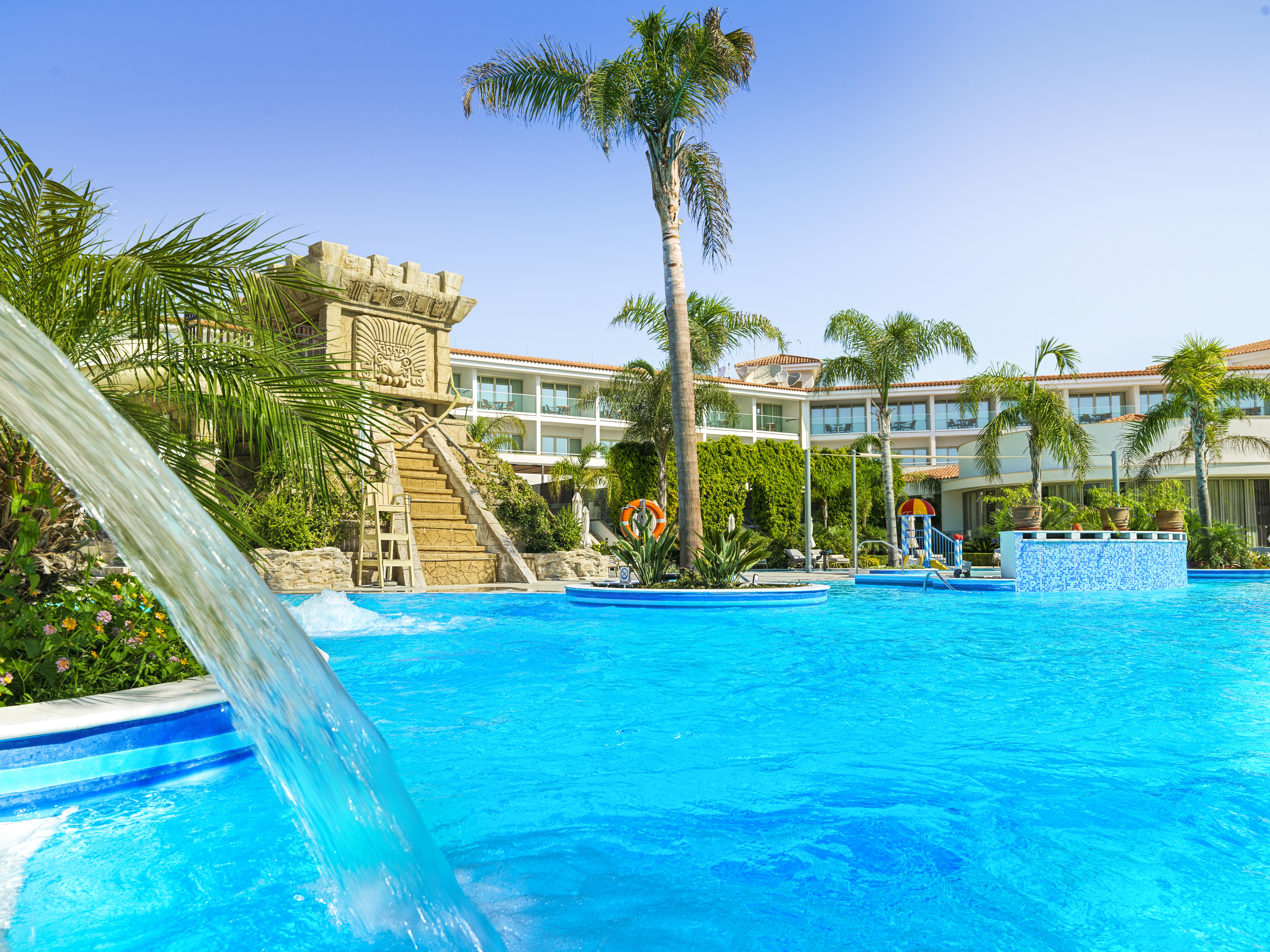 Olympic Lagoon Resort Paphos Buitenkant foto