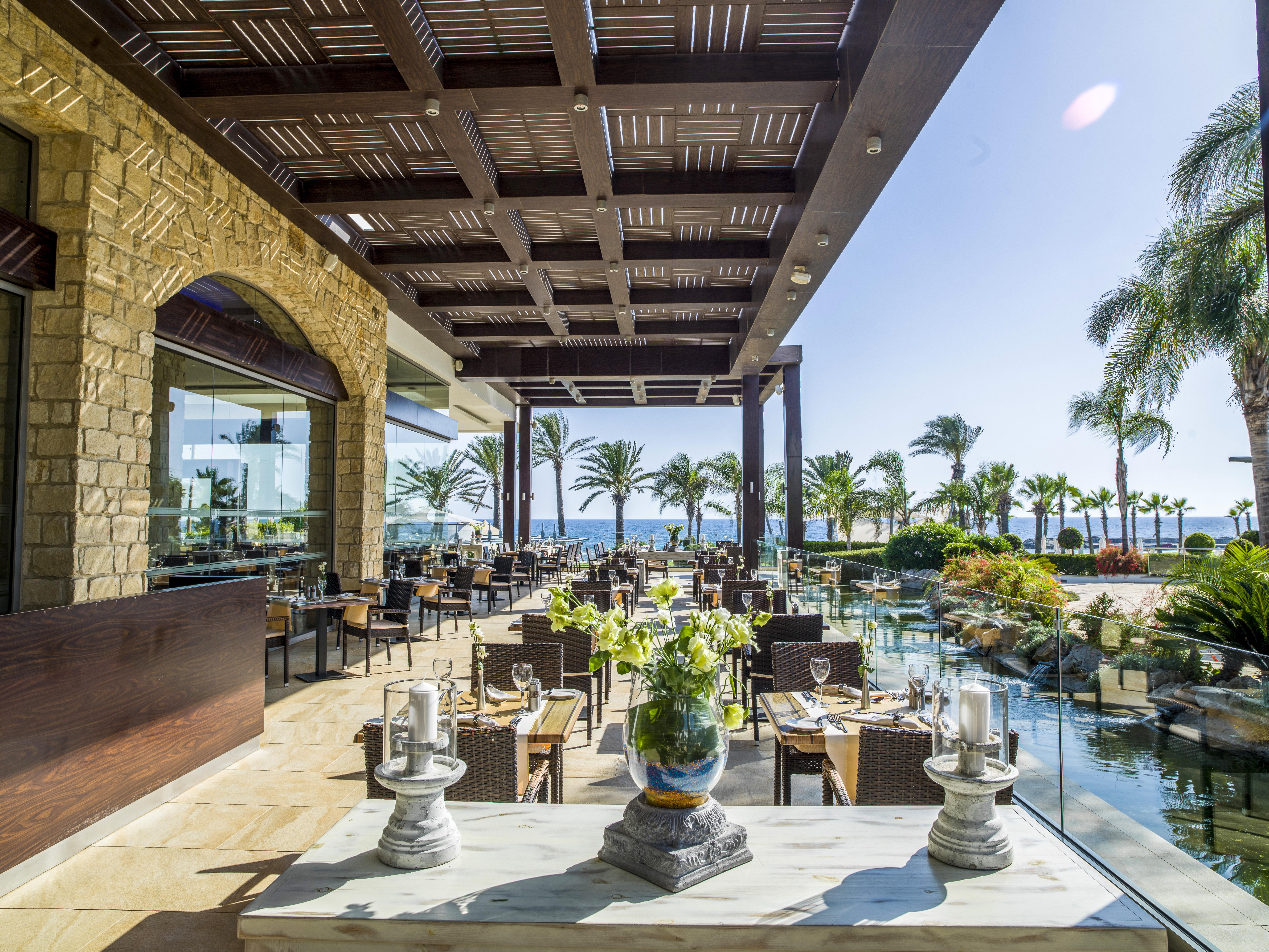 Olympic Lagoon Resort Paphos Buitenkant foto