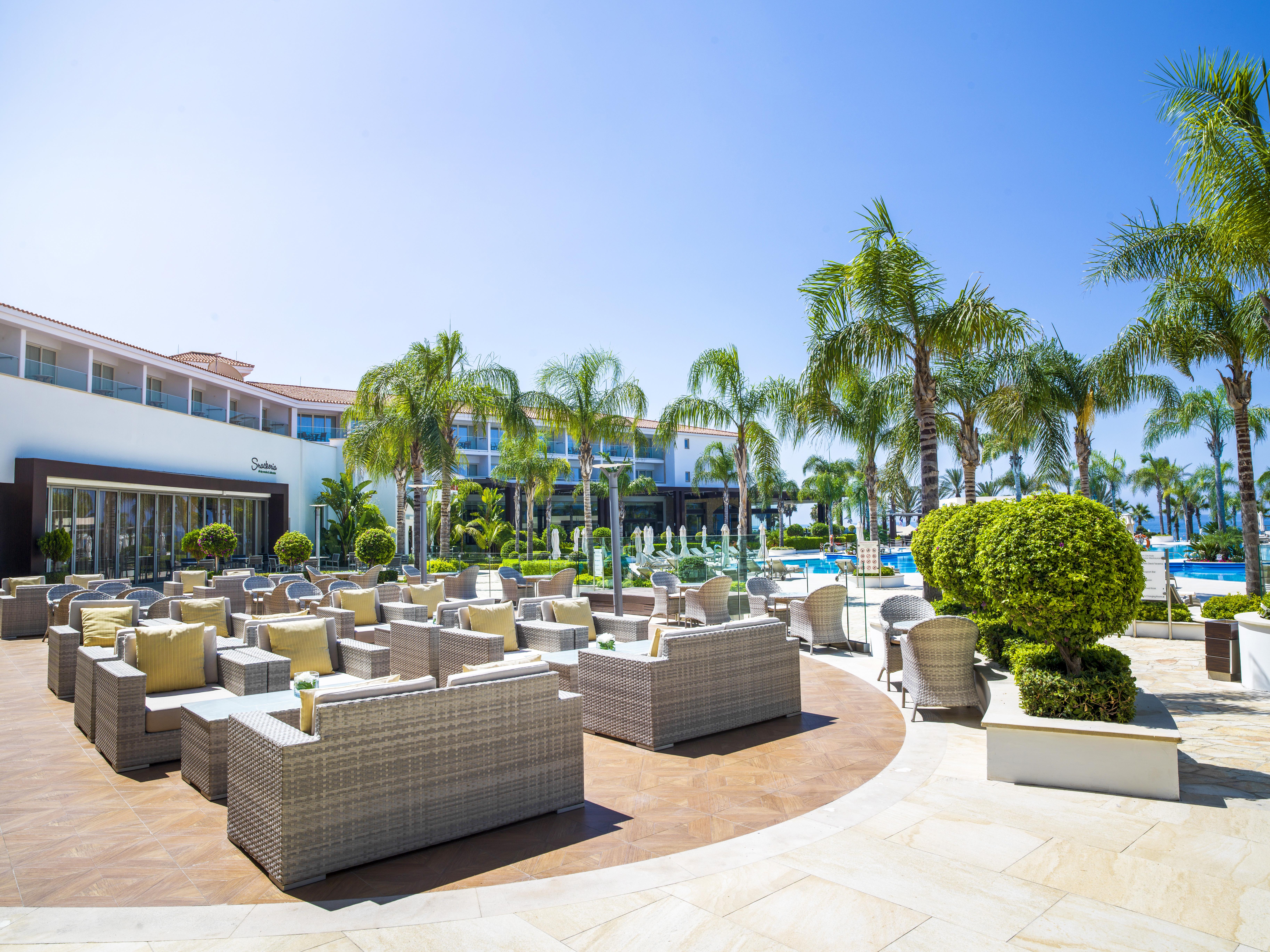 Olympic Lagoon Resort Paphos Buitenkant foto