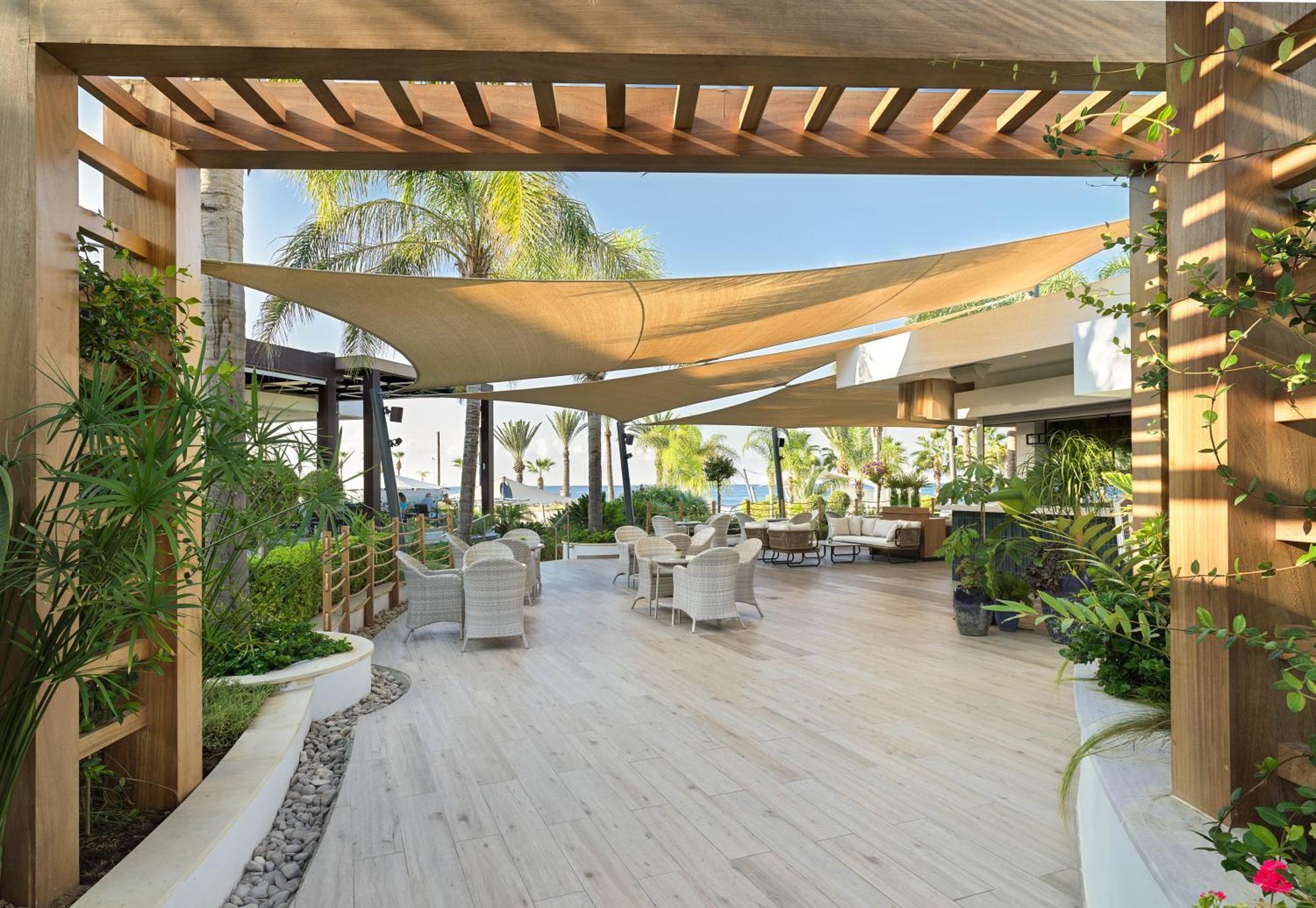 Olympic Lagoon Resort Paphos Buitenkant foto