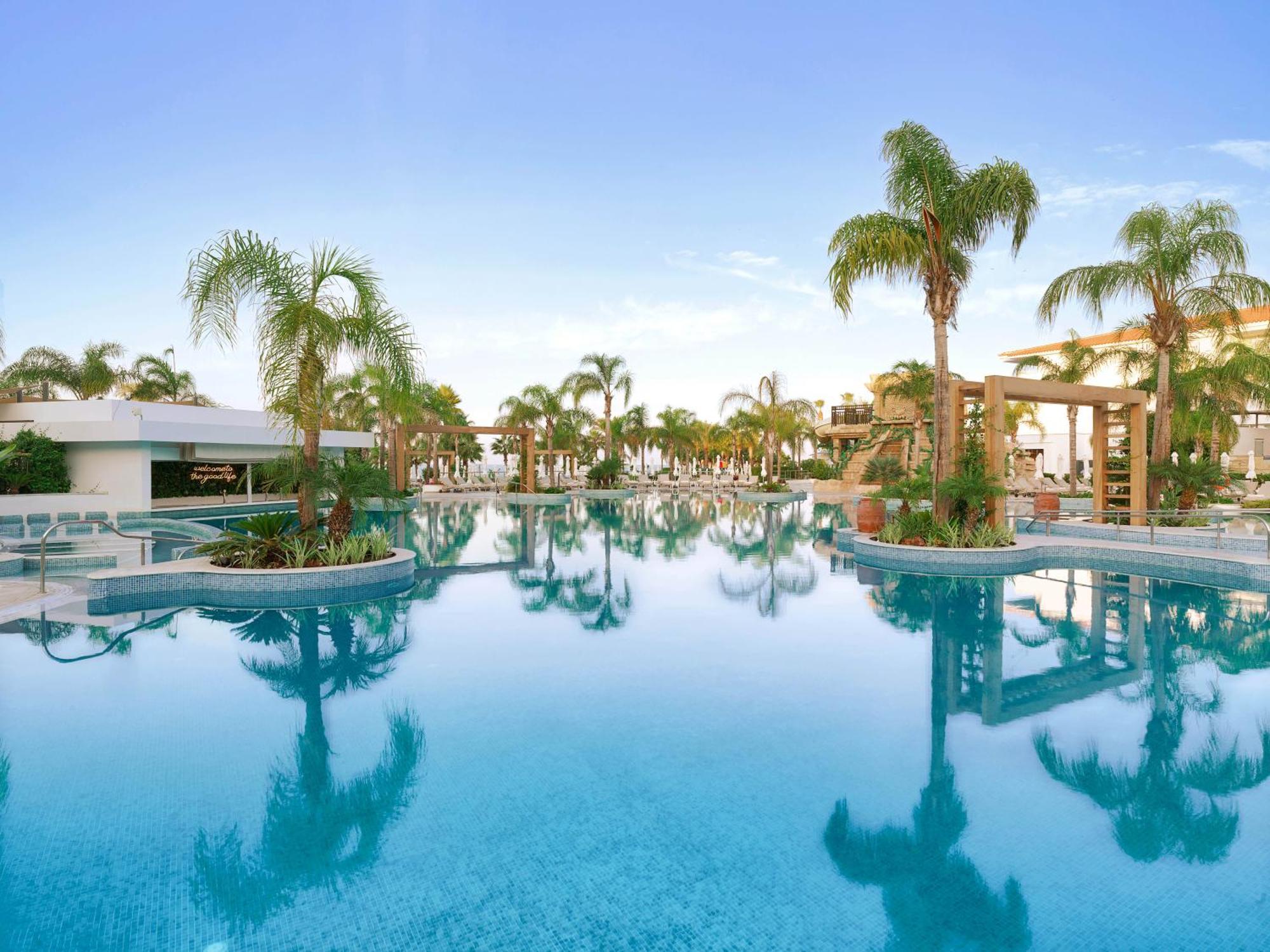 Olympic Lagoon Resort Paphos Buitenkant foto