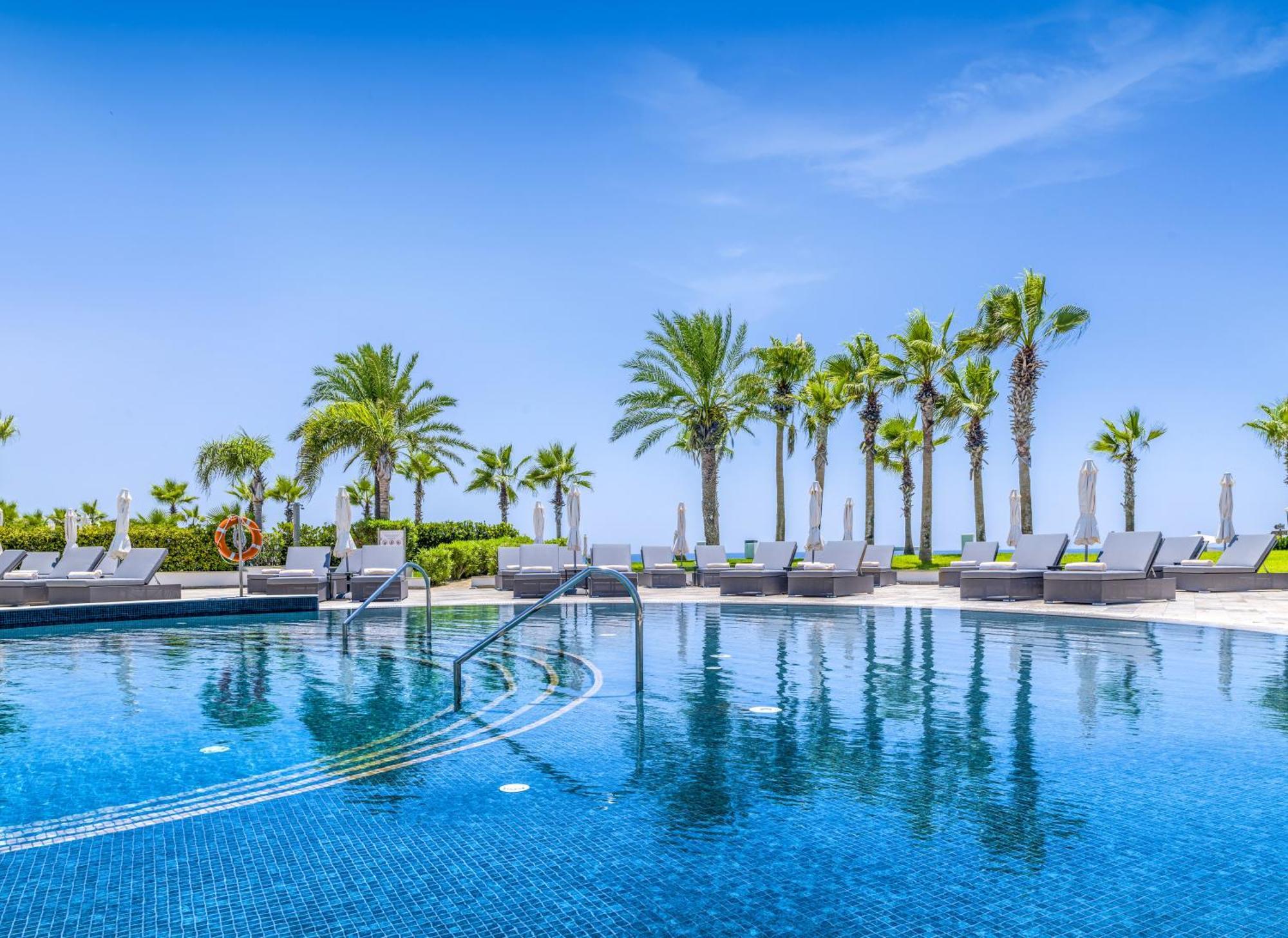 Olympic Lagoon Resort Paphos Buitenkant foto